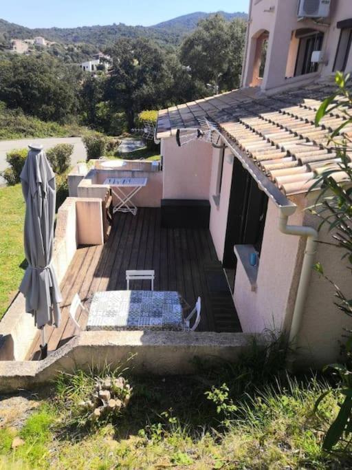 Porticcio T2 climatisé&grande terrasse à 1km de la plage Exterior foto